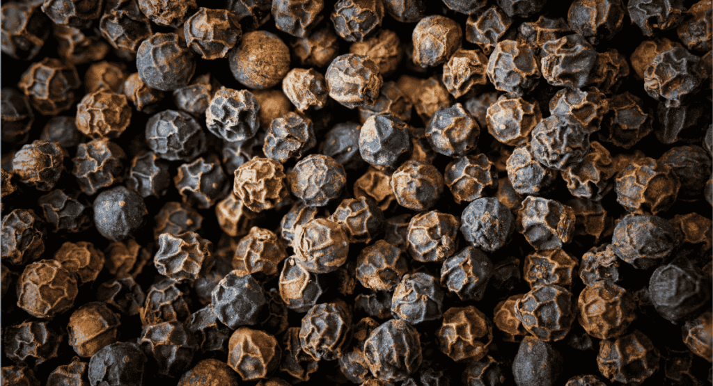 काली मिर्च